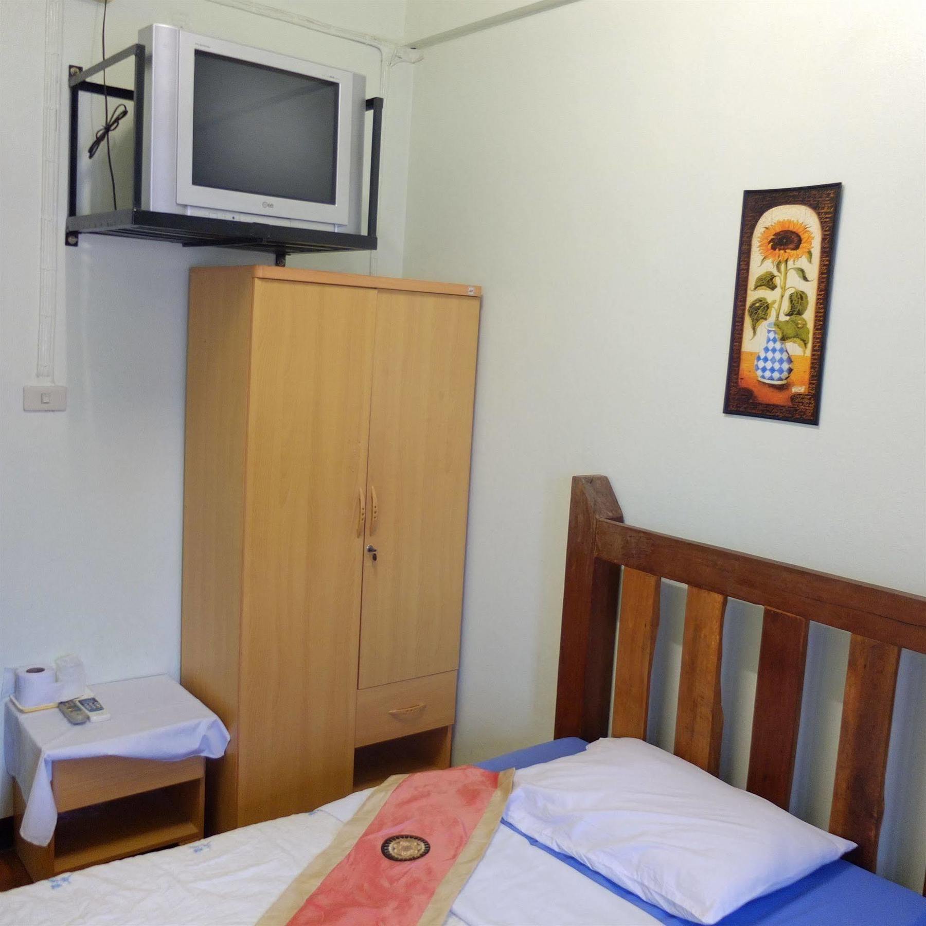 Nonni Guesthouse شيانغ ماي المظهر الخارجي الصورة